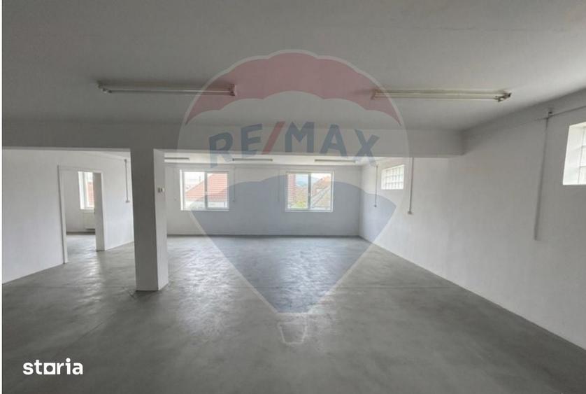 Spațiu comercial, de 160 mp, în Lazaret