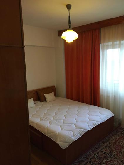 Apartament cu 2 camere semidecomandat în 5 Călărasi
