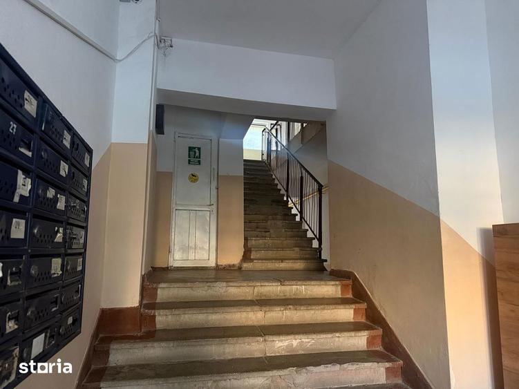 Apartament cu 2 camere decomandat în Central