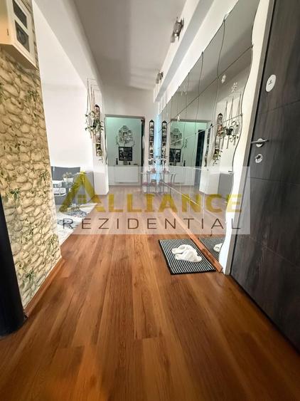 Apartament cu 3 camere decomandat, mobilat în Frumușani