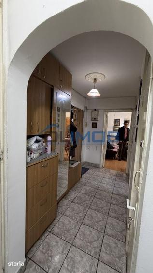Apartament cu 2 camere decomandat în Pantelimon
