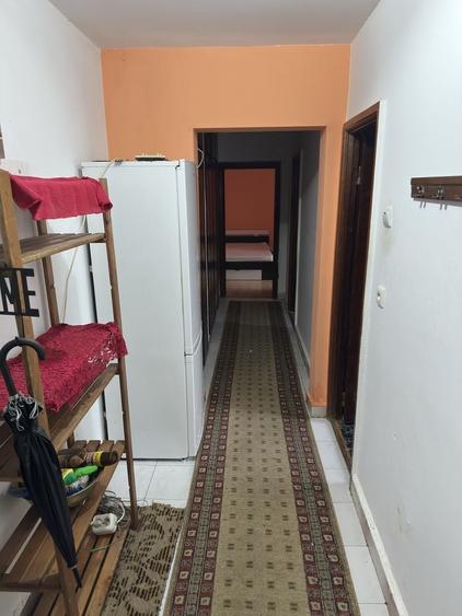 Apartament cu 3 camere în Cornișa