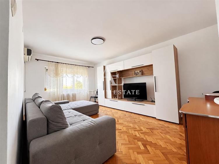 Apartament cu 3 camere decomandat, mobilat în Salca