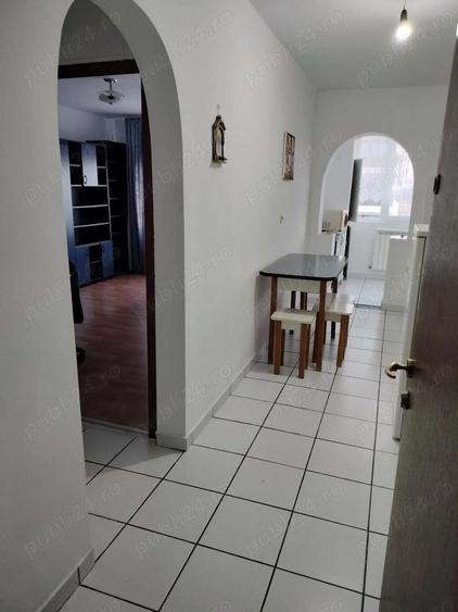 Garsonieră decomandată în Nufărul