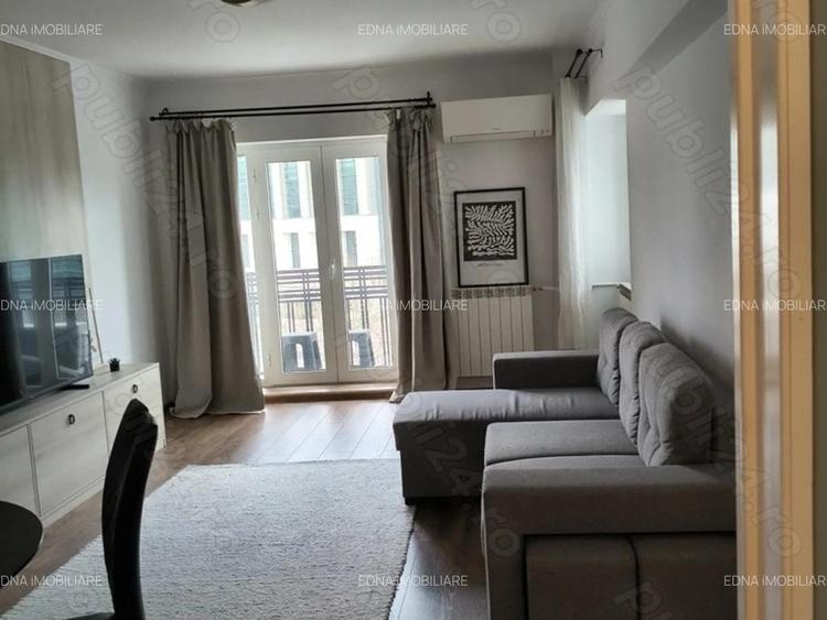 Apartament cu 2 camere decomandat, mobilat în P-ța Unirii