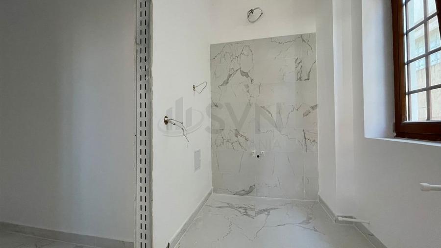 Casă cu 11 camere cu Canalizare în Dorobanți