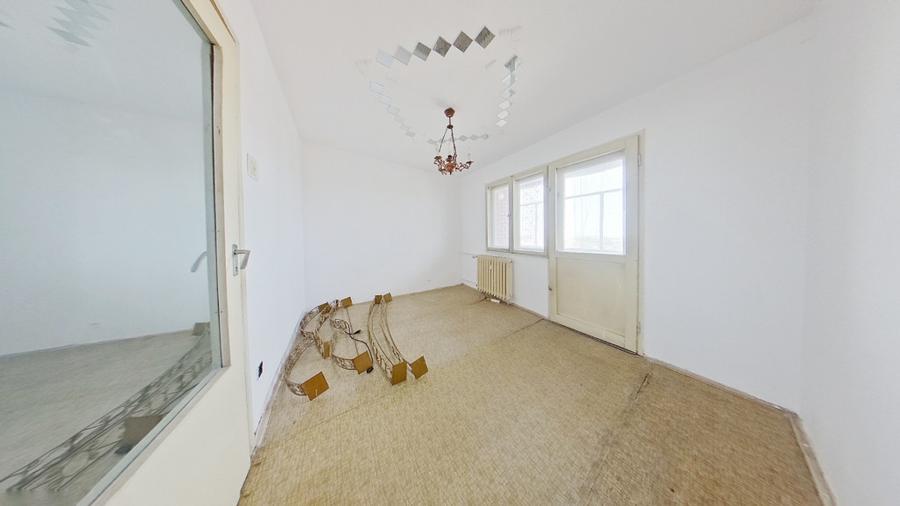Apartament cu 3 camere decomandat în Aurel Vlaicu