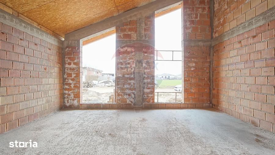 Casă cu 3 camere cu Teren 357 Mp în Hărman