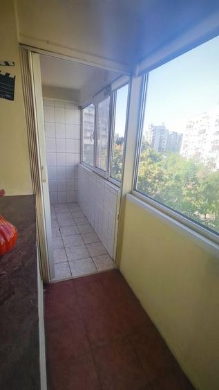 Garsonieră semidecomandată în Tineretului
