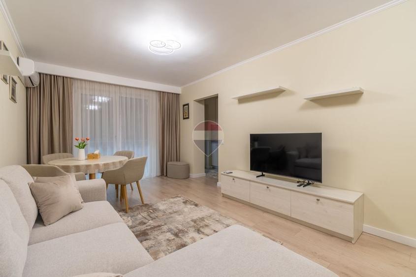 Apartament cu 2 camere semidecomandat, mobilat în Iris
