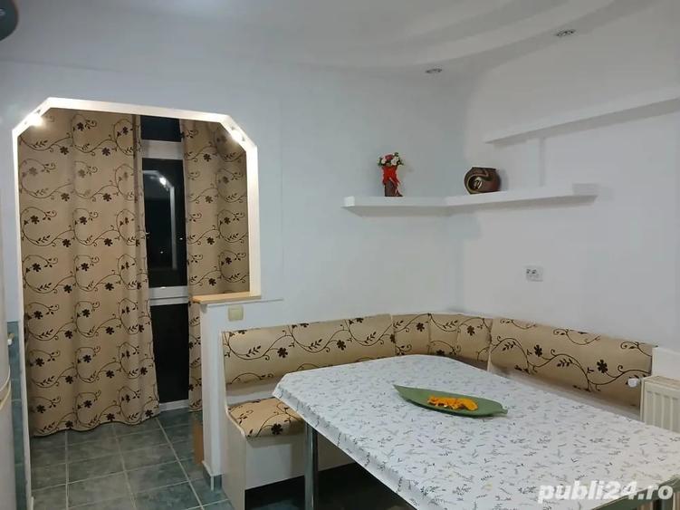 Apartament cu 2 camere decomandat în Vasile Aaron