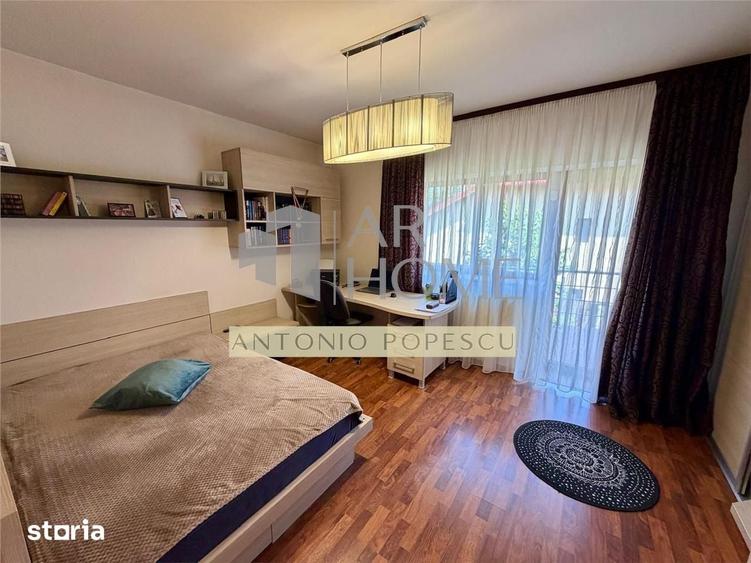 Casă cu 4 camere cu Teren 1222 Mp în Albert