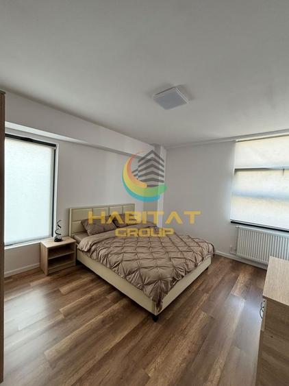 Apartament cu 5 camere decomandat, mobilat în Berceni
