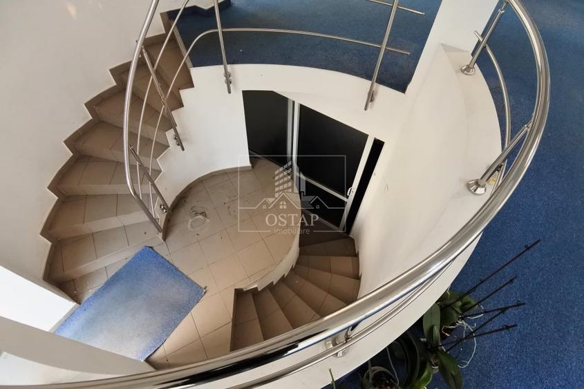 Birou, de 160.71000671387 mp, în Ultracentral
