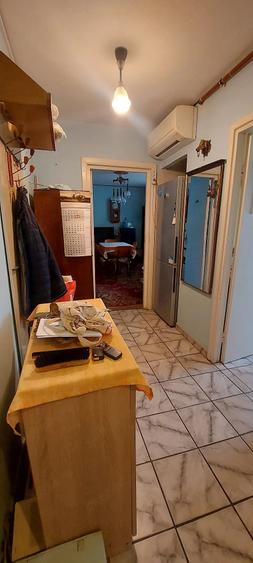 Apartament cu 4 camere semidecomandat, mobilat în Favorit