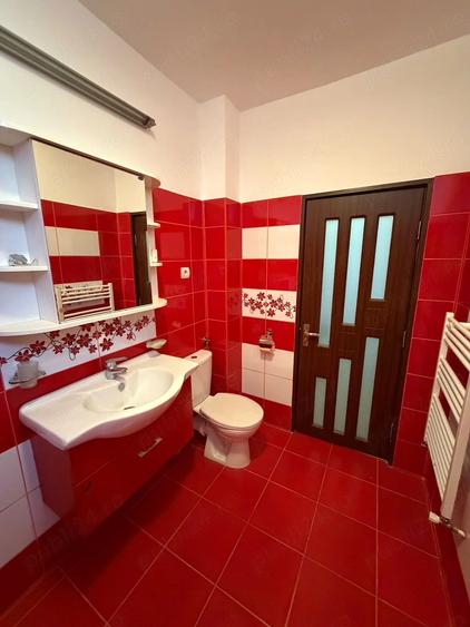 Apartament cu 2 camere semidecomandat în Florești