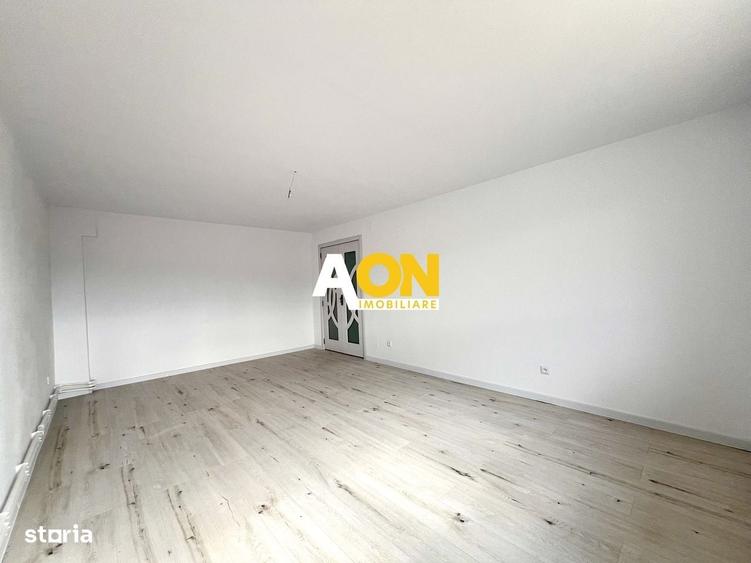 Apartament cu 4 camere decomandat în Cetate