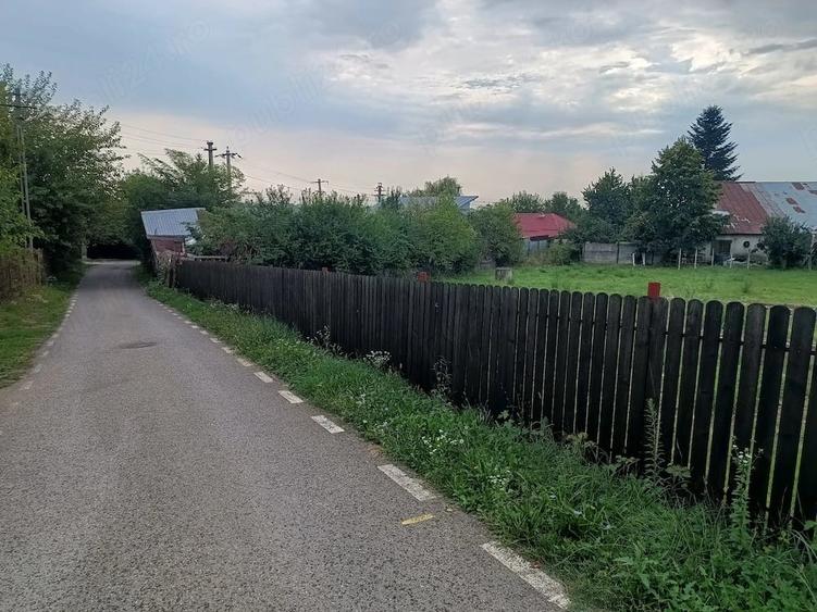 Teren de 499 mp, în Central
