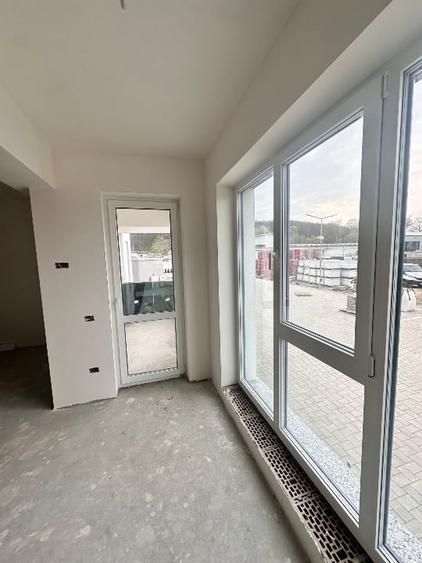 Apartament / salon / spatiu comercial parter 38mp finisaje incluse - Laz Residen - 5