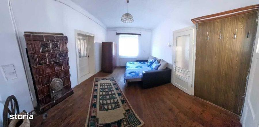 Casă cu 2 camere cu Teren 70 Mp în Daneș