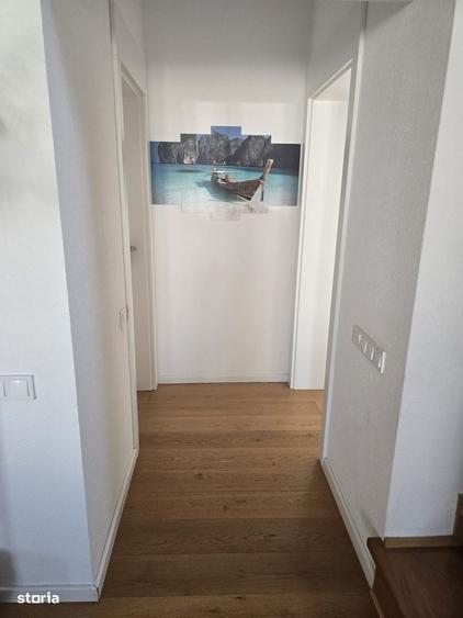 Casă cu 4 camere în Mărtinești