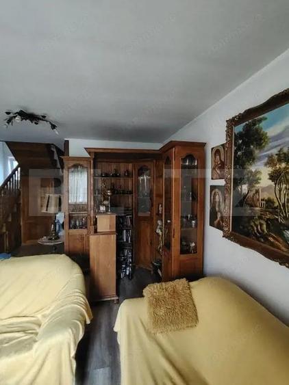 Casă cu 5 camere cu Teren 1090 Mp în Târnăveni