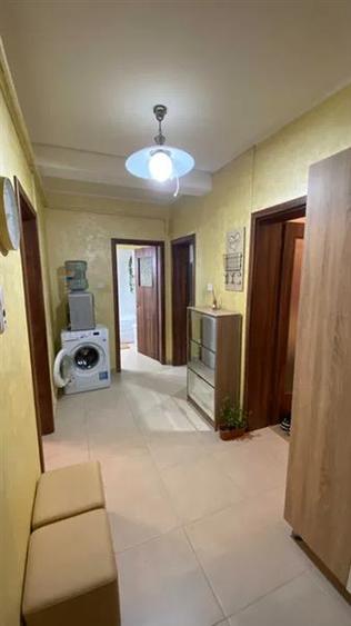 Apartament cu 2 camere decomandat, mobilat în Frumoasa