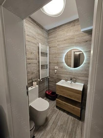 Apartament cu 2 camere semidecomandat în Mamaia
