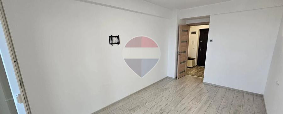 Apartament cu 3 camere decomandat, mobilat în Copou