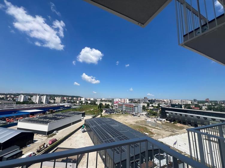 Apartament cu 2 camere decomandat în Exterior Vest