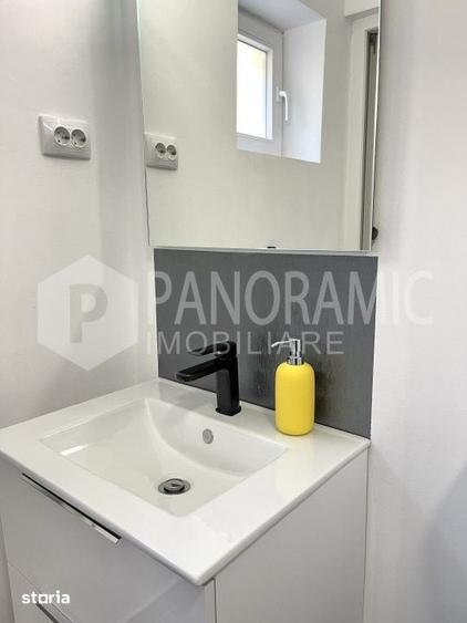 APARTAMENT CU 2 CAMERE, ZONA PIATA 1 MAI - 13