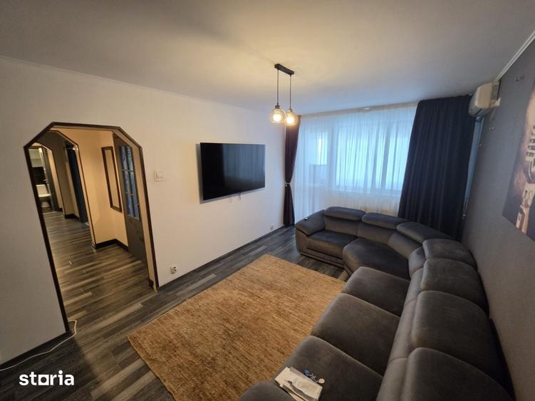 Apartament cu 3 camere în Titan