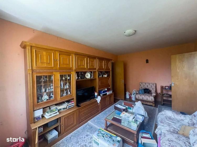 Apartament cu 2 camere semidecomandat în Dristor