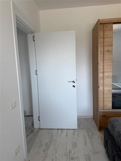 Apartament cu 2 camere decomandat în Berceni
