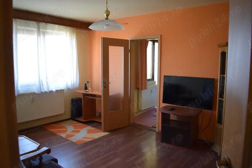 Apartament cu 2 camere semidecomandat în Central