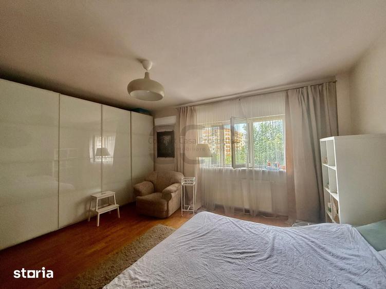 Apartament cu 3 camere în Nerva Traian
