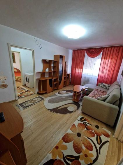 Inchiriez apartament cu 2 camere in Rogerius - 3