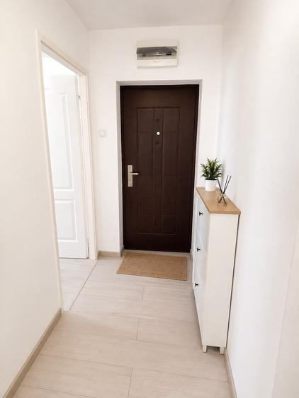 Apartament cu 3 camere în Cetate