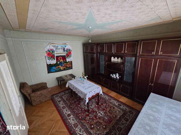 Casă cu 4 camere cu Teren 1278 Mp în Șișești