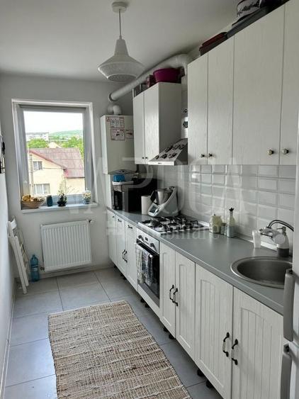 Apartament cu 2 camere decomandat în Dâmbul Rotund