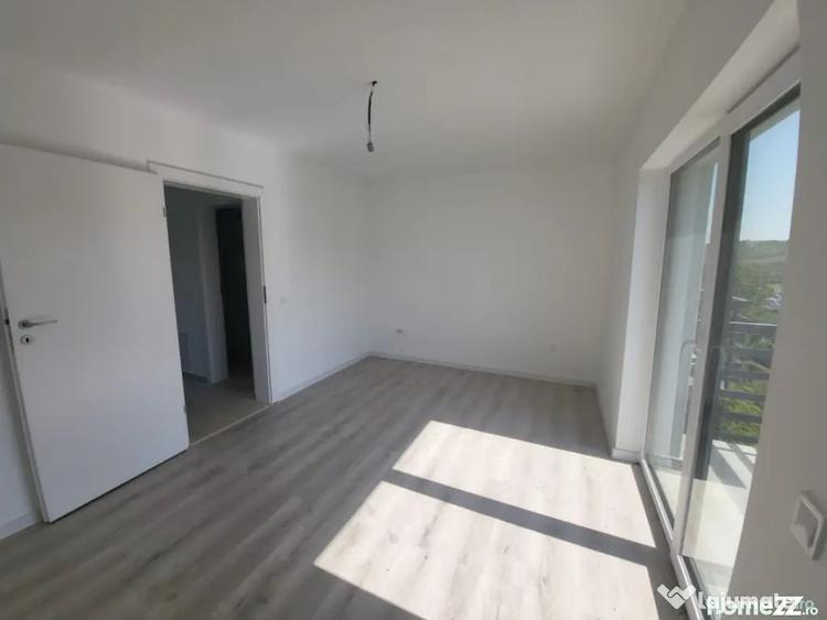 Casa cu 4 camere Finalizata Mutare Imediata Hlincea Aproape - 11