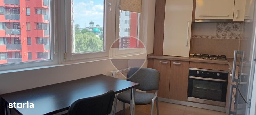 Apartament cu 2 camere decomandat în Funcționarilor