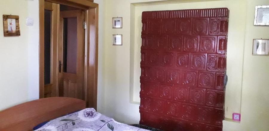Casă individuală cu 4 camere cu Teren 2000 Mp în Bucecea