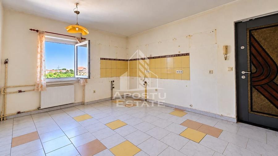 Apartament cu 2 camere semidecomandat, mobilat în Buziașului