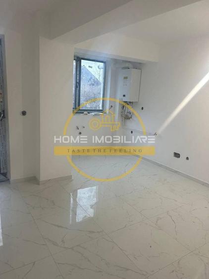 Apartament cu 3 camere semidecomandat în Hlincea