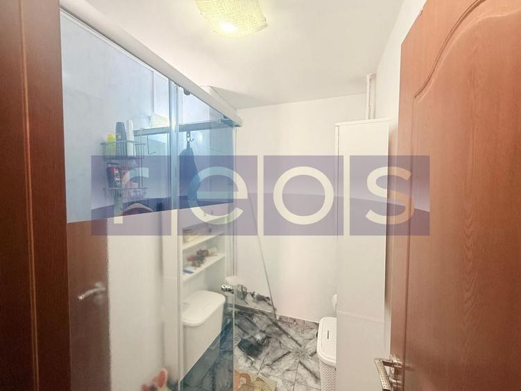 Apartament cu 4 camere semidecomandat în Lucrețiu Pătrășcanu
