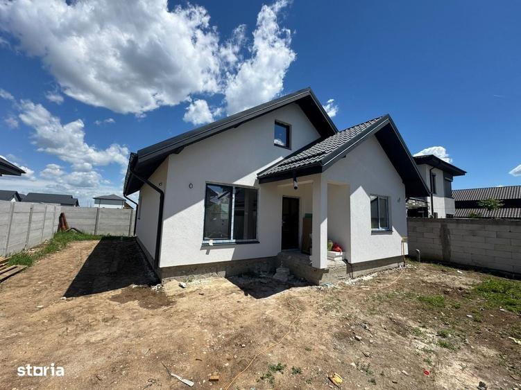 Casă cu 3 camere în Central