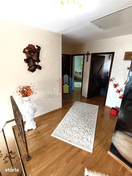 Casă cu 4 camere cu Teren 207 Mp în Gării