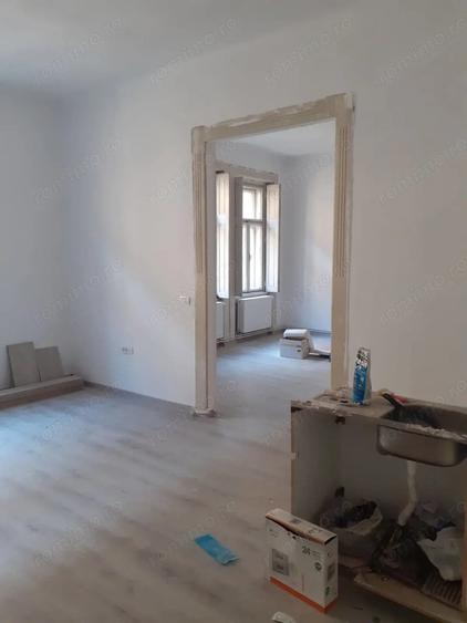 Apartament cu 2 camere nedecomandat în Iosefin