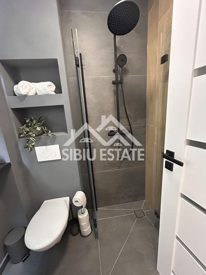 Penthouse cu 3 camere în Șelimbăr